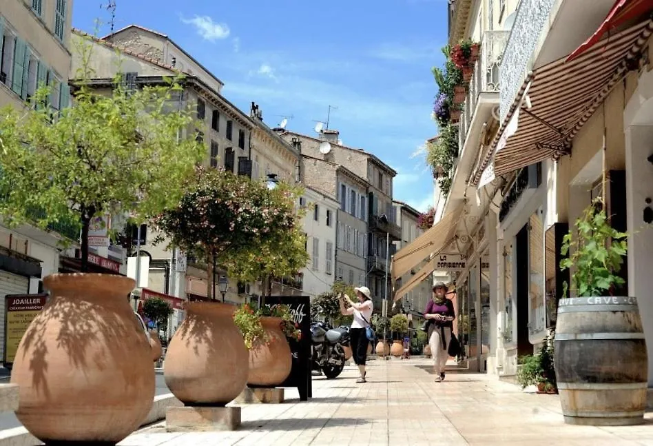 Spacious Apartment In Vallauris For Art Lovers 0*,  France