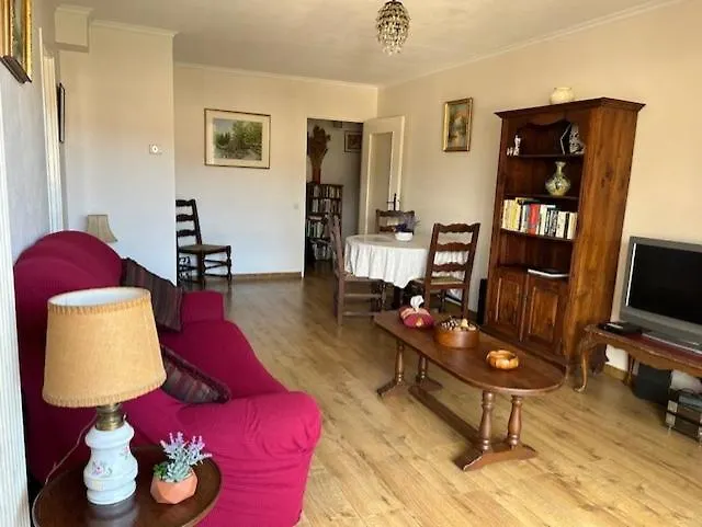 Spacious Apartment In Vallauris For Art Lovers