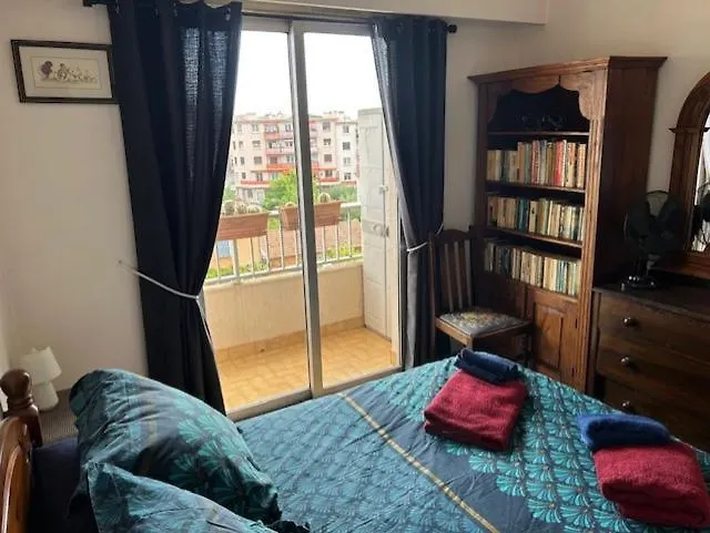Spacious Apartment In Vallauris For Art Lovers